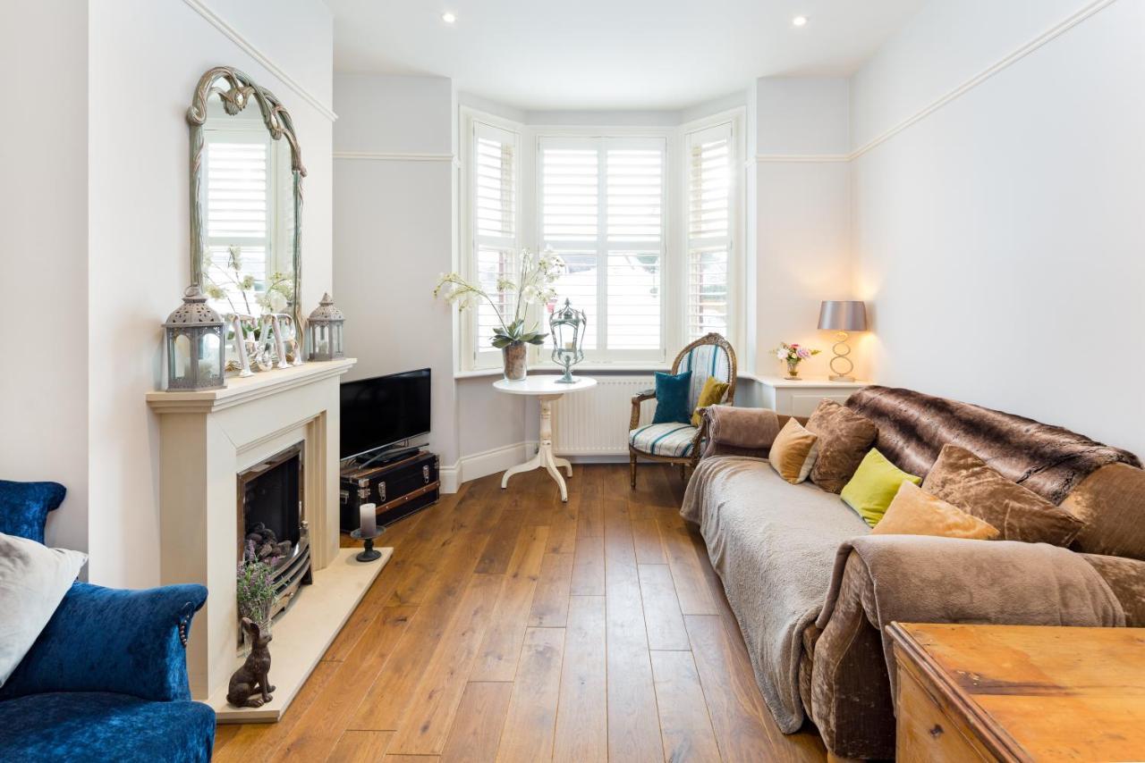 Stamford Park Road By Yourstays, A Wonderful Family Townhouse In A Superb Location! * Altrincham